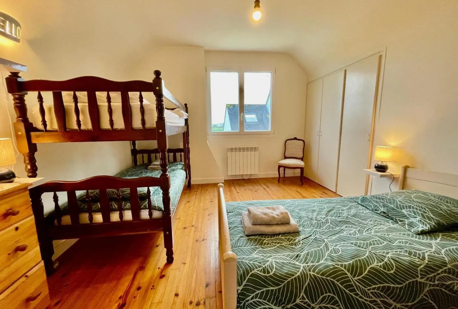 Maison De Famille Henvic Holiday home